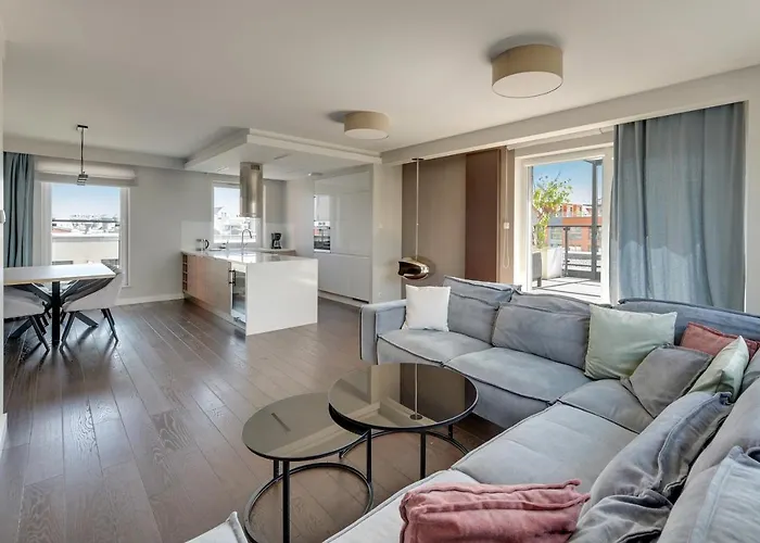 Chmielna Park By Comfort 아파트 *